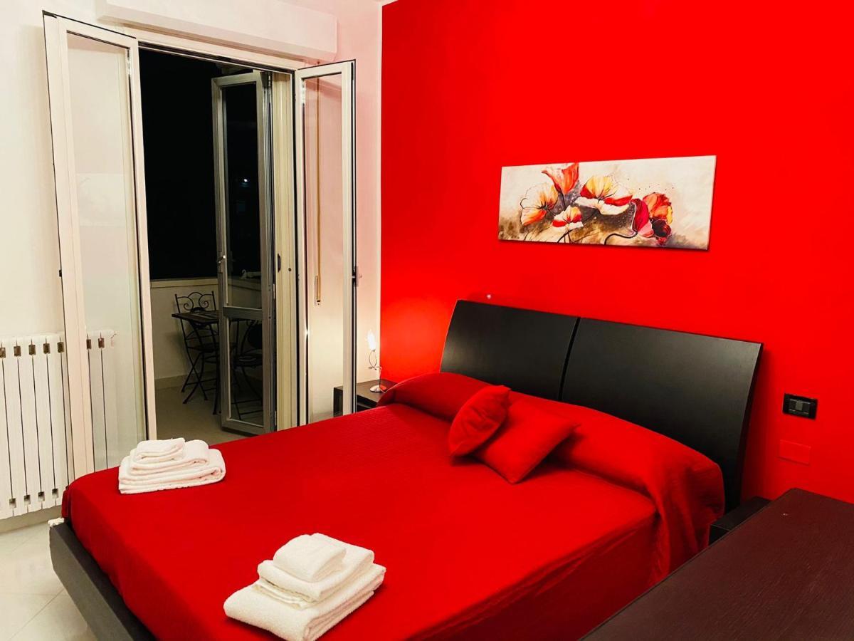 B E B Le Terrazze Sul Mare Bed and Breakfast Καταντζάρο Εξωτερικό φωτογραφία