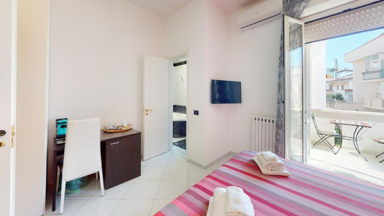 B E B Le Terrazze Sul Mare Bed and Breakfast Καταντζάρο Εξωτερικό φωτογραφία